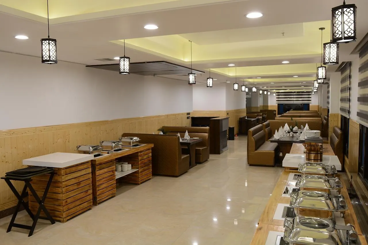 Hotel Dhroov By Mystical Views Shimla 4*,